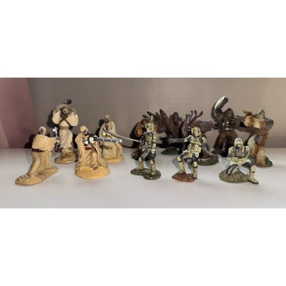12 Hasbro Star Wars Unleashed Battle Packs Raiders, Wookiees, Clone Troopers Lot - Picture 1 of 13